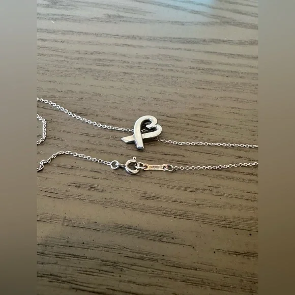 Tiffany & Co. Paloma Picasso Loving Heart 925 Necklace